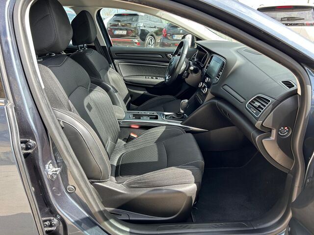 RENAULT MEGANE ESTATE 1.2 TCE AUTO SPANISH LHD IN SPAIN 35000 MILES SUPER 2017